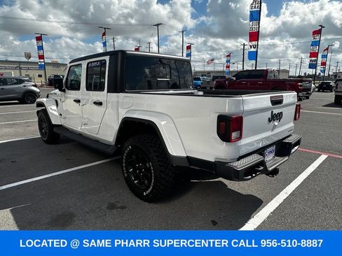 Used 2023 Jeep Gladiator Sport AWD/4WD image 11