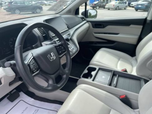 Certified 2025 Honda Odyssey EX-L image 14