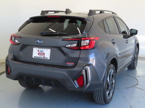 Used 2026 Subaru Crosstrek 2.5i Limited AWD/4WD image 3