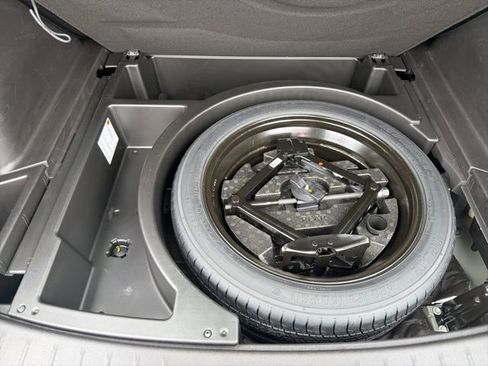 Used 2024 Chevrolet Blazer LT w/ Redline Edition image 12