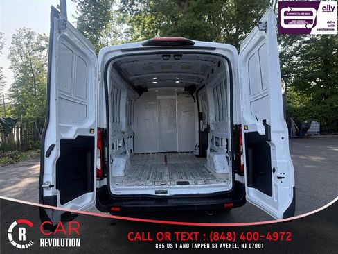 Used 2023 Ford Transit 250 Medium Roof w/ Fleet Safety Package RWD image 6