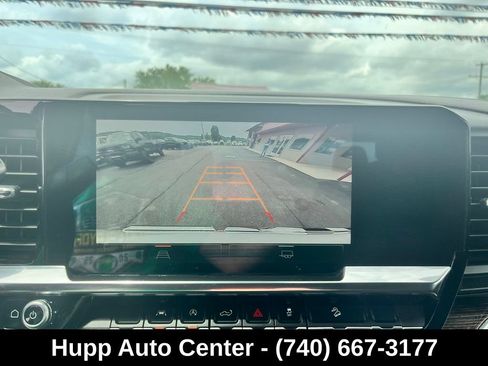 Used 2024 GMC Sierra 1500 SLE w/ X31 Off-Road Package AWD/4WD image 9