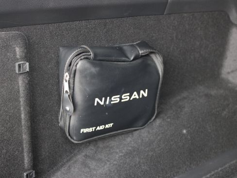 Certified 2023 Nissan Rogue SL w/ SL Premium Package AWD/4WD image 7