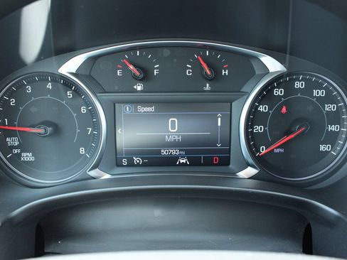 Used 2024 GMC Terrain SLE FWD image 36