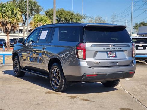Used 2022 Chevrolet Suburban Z71 w/ Z71 Off-Road Package image 5
