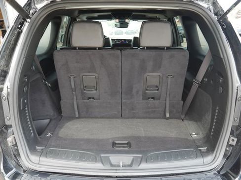 Used 2024 Dodge Durango GT AWD/4WD image 12