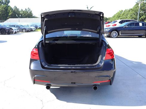 Used 2016 BMW 340i Sedan w/ M Sport Package RWD image 41