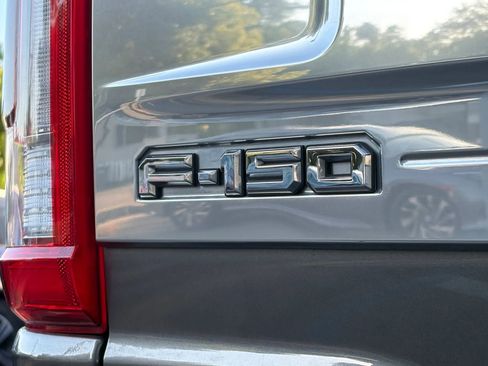 Used 2022 Ford F150 Platinum w/ FX4 Off-Road Package AWD/4WD image 28