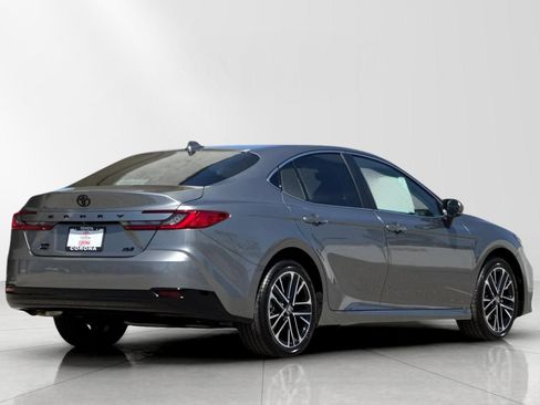New 2026 Toyota Camry XLE AWD/4WD image 3