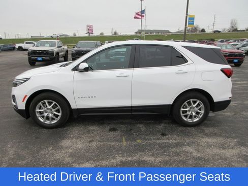 Used 2024 Chevrolet Equinox LT image 2