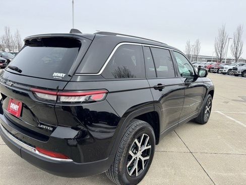 Certified 2023 Jeep Grand Cherokee Limited w/ Luxury Tech Group II image 7