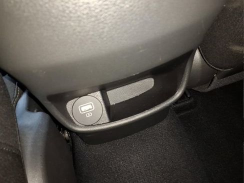 Certified 2023 Hyundai Kona SEL FWD image 14