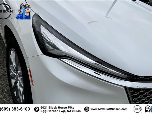 Used 2023 Buick Enclave Avenir AWD/4WD image 28