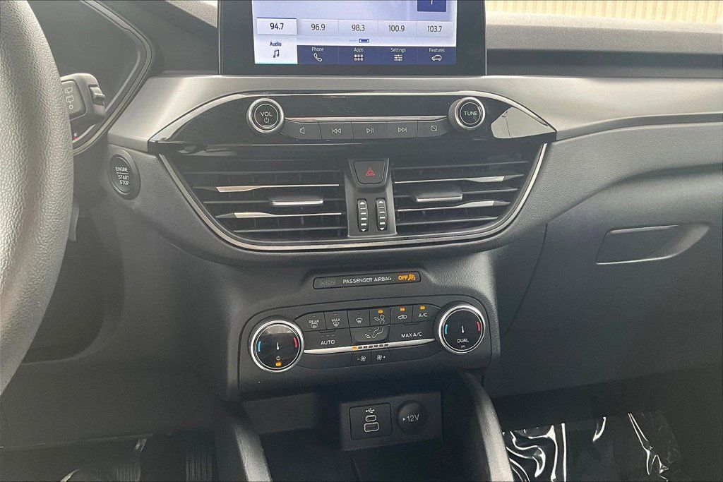 Used 2025 Ford Escape Active FWD image 17