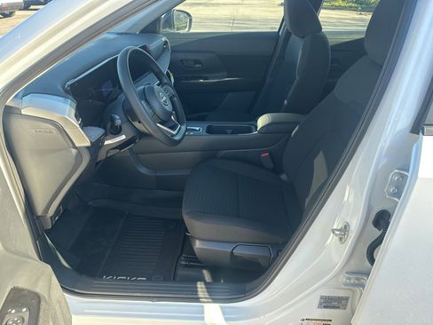 New 2026 Nissan Kicks S image 9