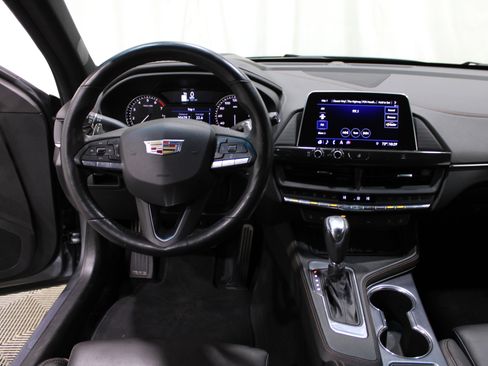 Used 2020 Cadillac CT4 Sport image 2