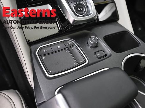 Used 2022 Acura MDX SH-AWD w/ Advance Package image 21