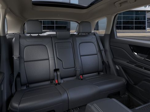New 2026 Lincoln Corsair Premiere AWD/4WD image 11