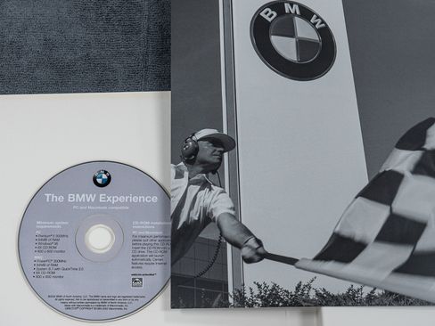 Used 2002 BMW Z8 RWD image 51