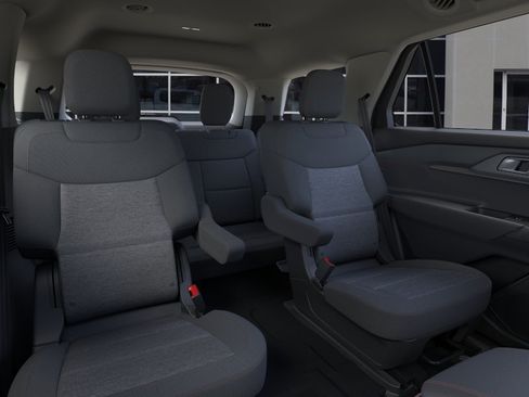 New 2026 Ford Explorer Active RWD image 11