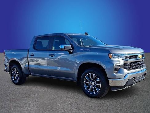 Used 2023 Chevrolet Silverado 1500 LT image 2