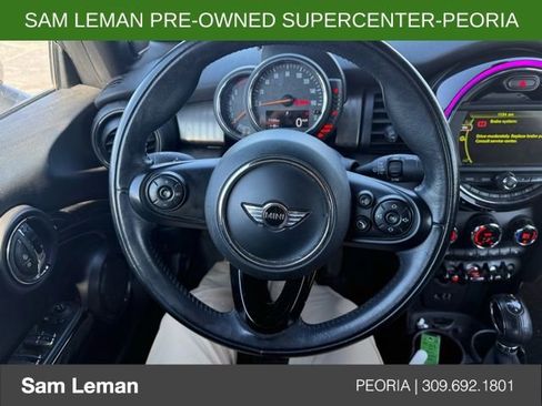 Used 2017 MINI Cooper Convertible image 10