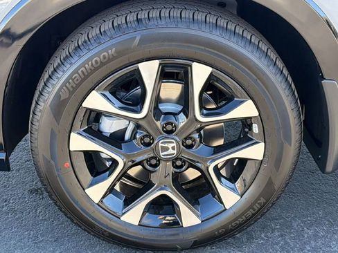 New 2026 Honda HR-V EX-L image 9