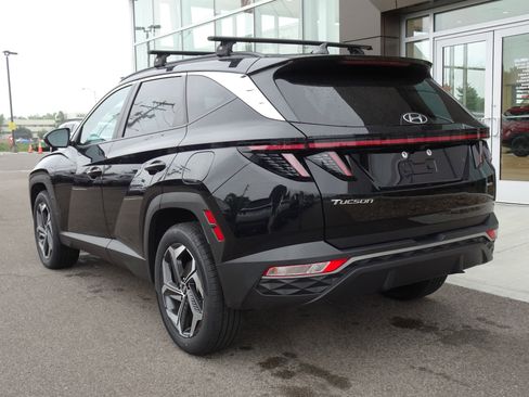 Used 2023 Hyundai Tucson SEL w/ Convenience Package AWD/4WD image 3