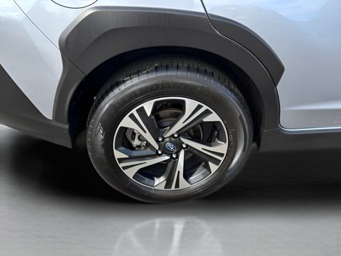 Used 2024 Subaru Crosstrek 2.0i Premium AWD/4WD image 26