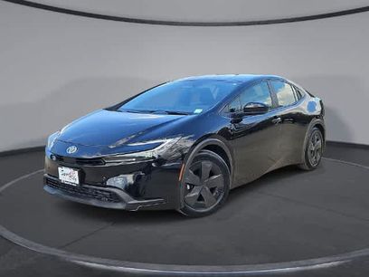 Used 2025 Toyota Prius LE