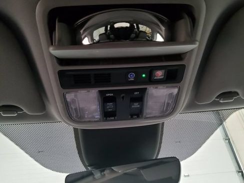 Used 2023 Honda Odyssey Touring image 24
