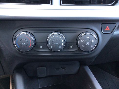 New 2026 Chevrolet Trax LS w/ LS Convenience Package FWD image 25