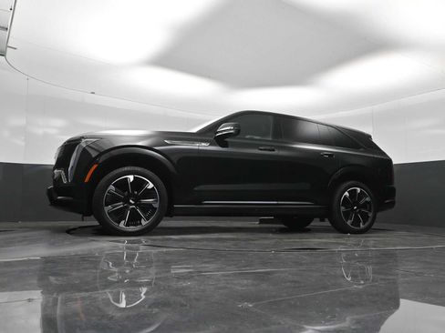 Used 2025 Cadillac Escalade IQ Sport 1 AWD/4WD image 21