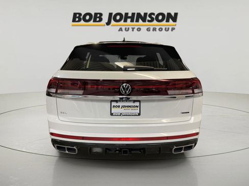 New 2026 Volkswagen Atlas Cross Sport SEL Premium R-Line AWD/4WD image 7