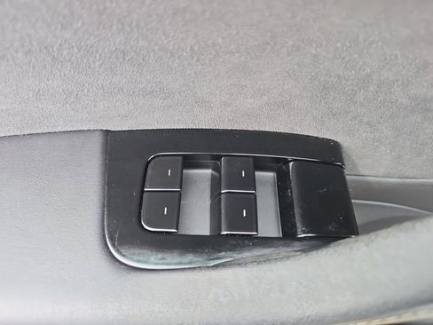 Used 2020 Tesla Model 3 Long Range image 29