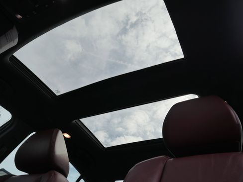 Certified 2021 Nissan Maxima Platinum w/ 40th Anniversary Package image 6