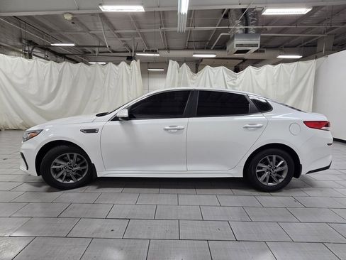 Used 2020 Kia Optima LX image 11
