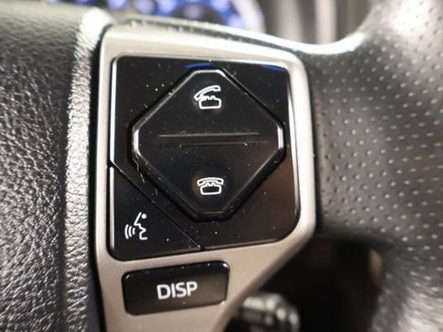 Used 2018 Toyota 4Runner SR5 Premium RWD image 19