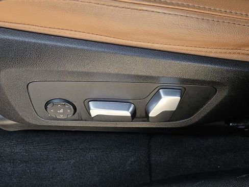 Used 2023 BMW X3 M40i w/ Premium Package image 27