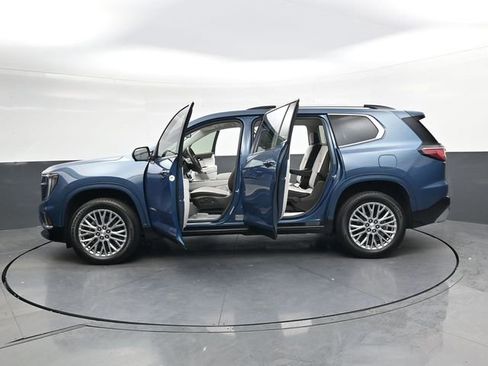 Used 2025 GMC Acadia Denali image 37