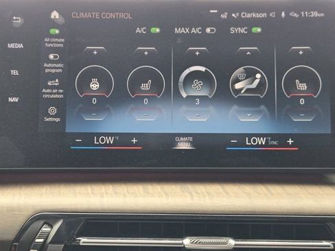 Used 2023 BMW X1 xDrive28i w/ Premium Package AWD/4WD image 18