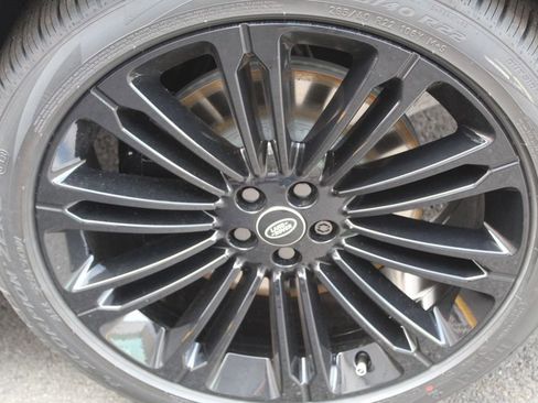 New 2026 Land Rover Range Rover Velar Dynamic SE image 12