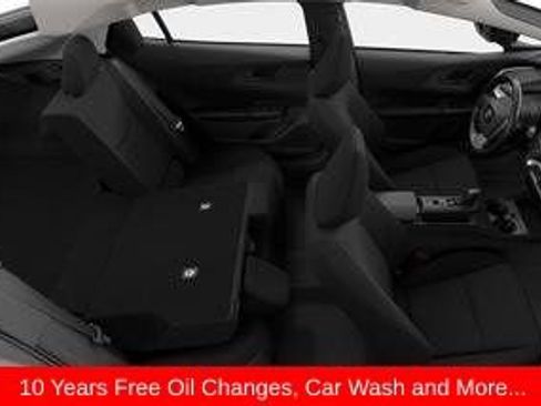 New 2026 Toyota Prius LE FWD image 25