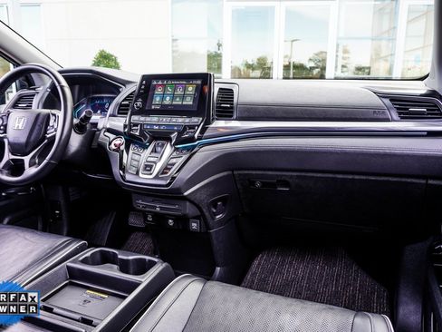 Used 2023 Honda Odyssey Elite image 14