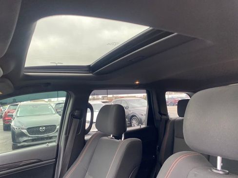 Used 2016 Jeep Grand Cherokee Laredo 75th Anniversary image 15