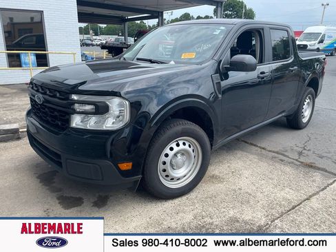 Used 2024 Ford Maverick XL FWD image 1