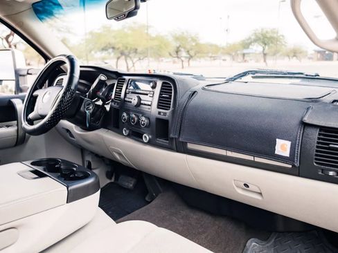 Used 2008 Chevrolet Silverado 3500 LT image 25