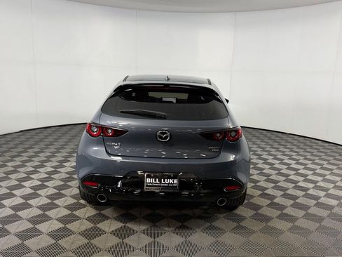 Used 2024 MAZDA MAZDA3 Hatchback w/Premium Plus Pkg image 8