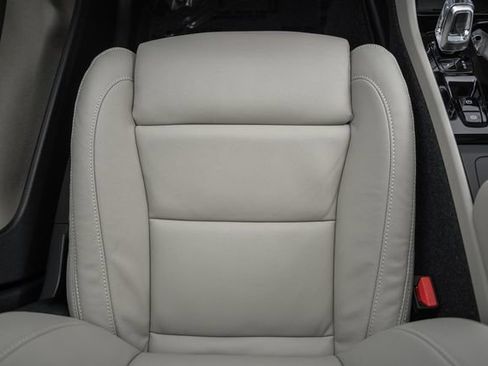 New 2026 Volvo XC40 B5 Ultra w/ Protection Package Premier image 33