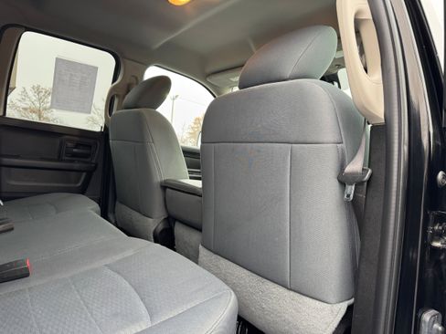 Used 2019 RAM 1500 Express image 15